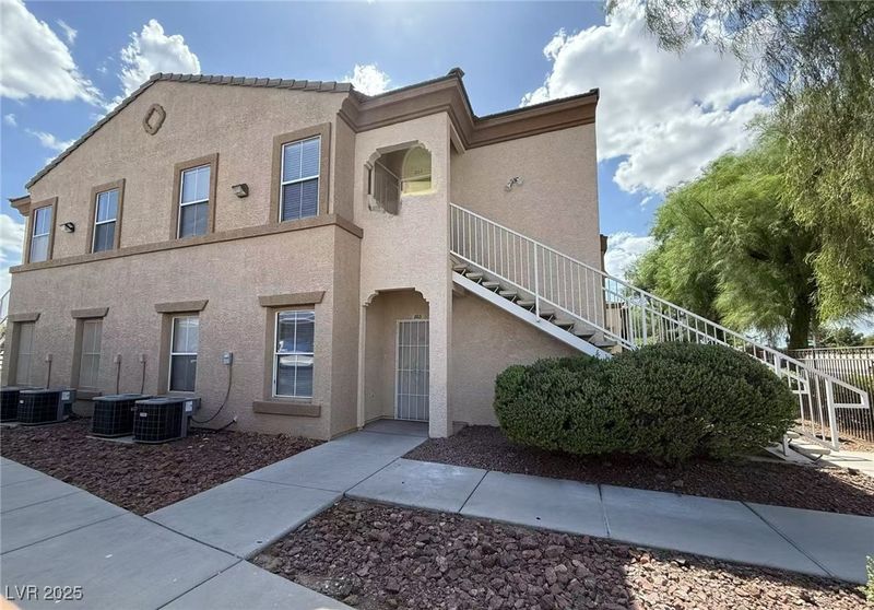 10 Nevada Stucco Homes Cooling Fast - Decor Hint Stucco Condo or Townhouse