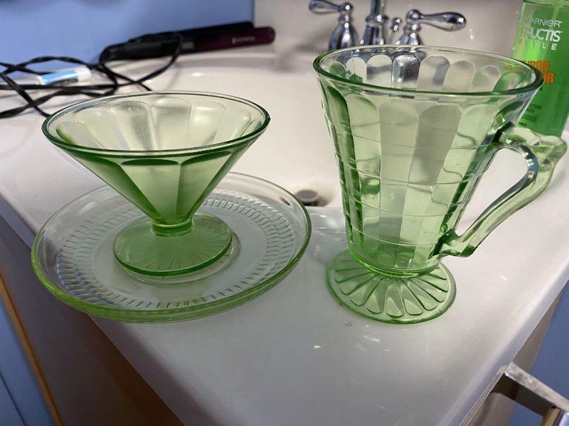 10 Depression Glass Designs Popular With Collectors In Detroit, Michigan - Decor Hint Block Optic Pattern