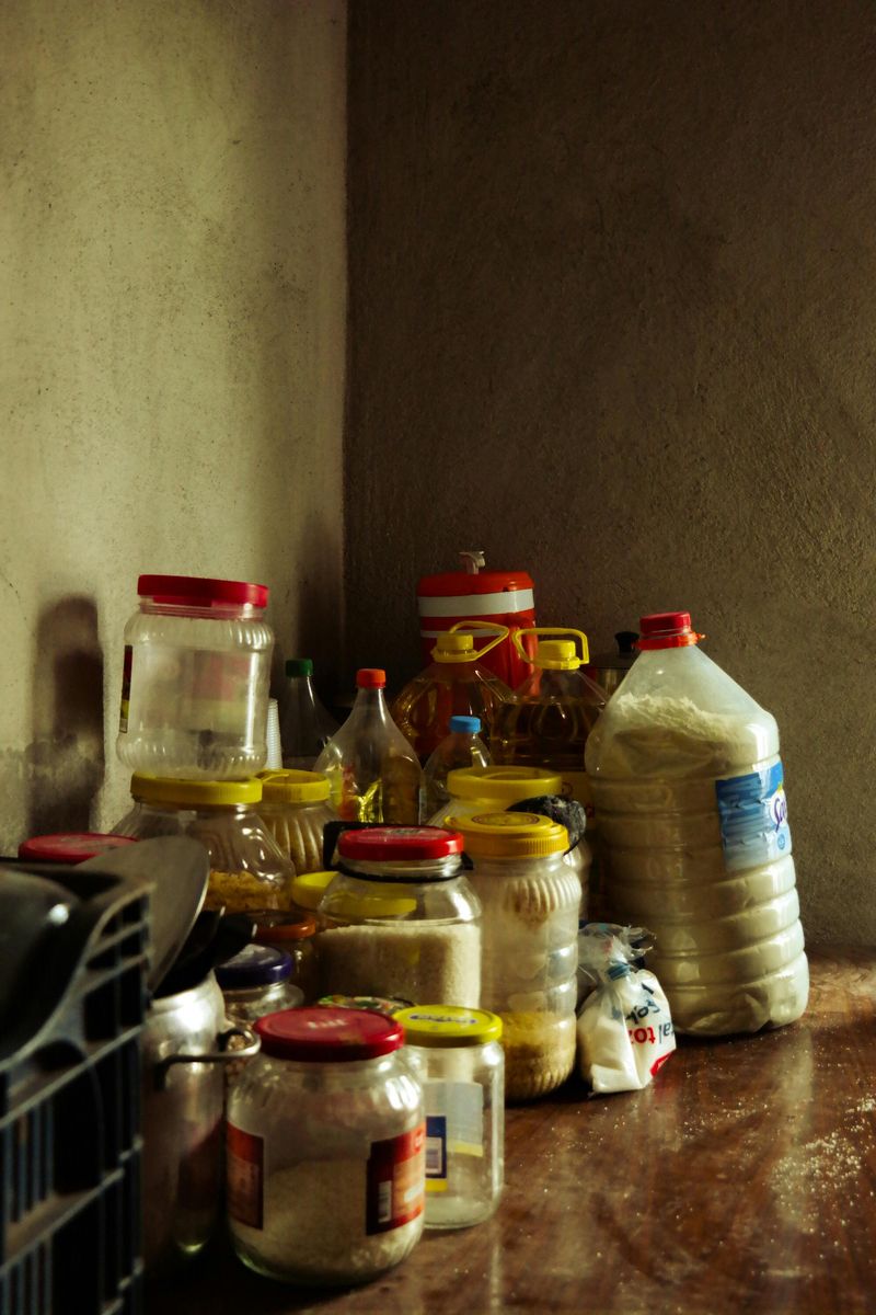 11 Bad Habits That Can Slowly Make Your Home Feel Cluttered - Decor Hint Pantry Time Capsules