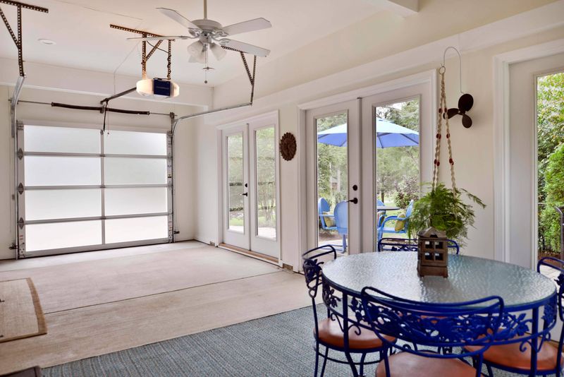22 Florida Home Design Trends That Are Mega-Popular For Weird Reasons - Decor Hint Converted Garages as 'Florida Rooms'