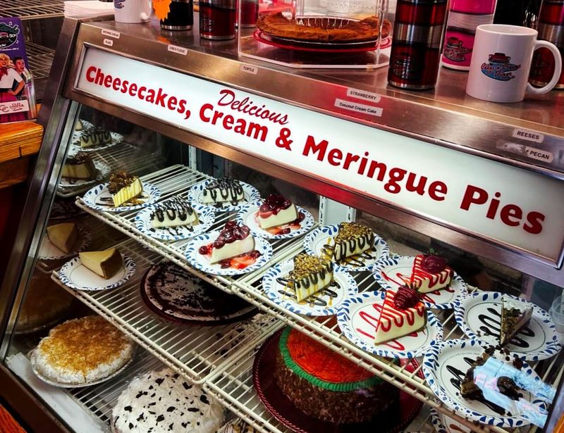 14 Missouri Mom-And-Pop Cafes With Cozy Charm - Decor Hint The Pie Safe – Branson