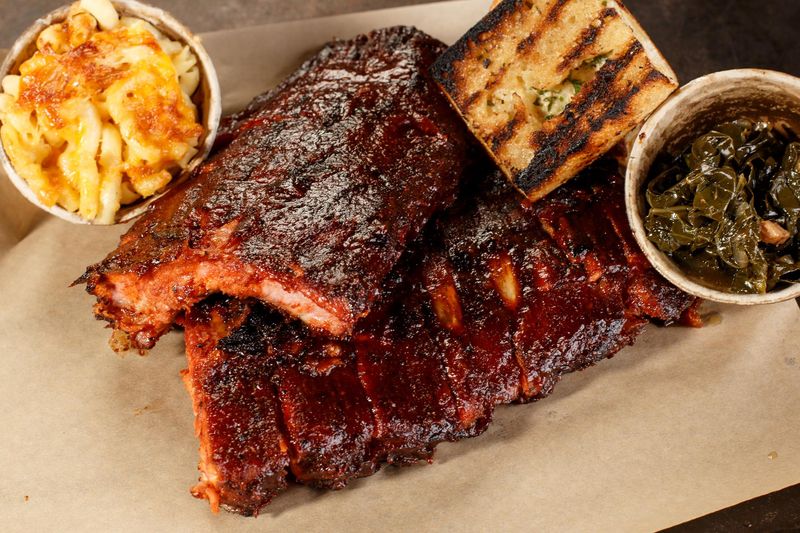 7 Best Affordable Restaurants In Virginia Packed With Flavor - Decor Hint Buz and Ned's Real Barbecue in Richmond