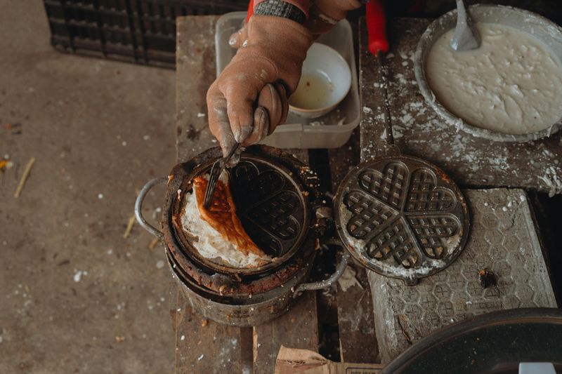 15 Classic Kitchen Tools From Grandma's Day We Need Back - Decor Hint Waffle Iron (Stovetop Style)