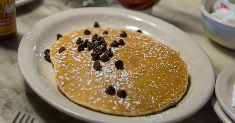 5 Must-Visit Vermont Pancake Houses Dripping with Maple Charm - Decor Hint Johnny Boy’s Pancake House