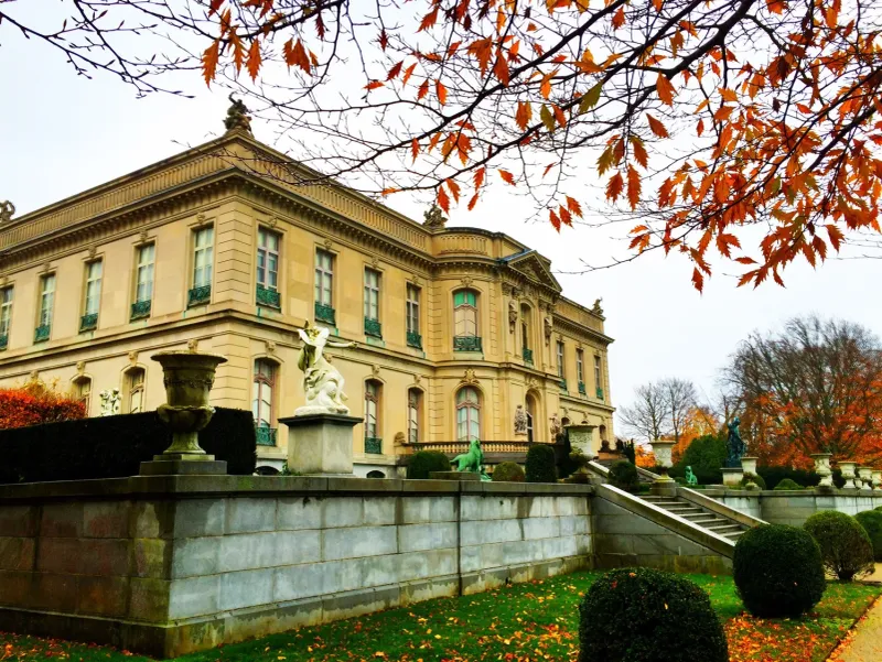 14 Historic Mansions To Tour In Rhode Island This Fall - Decor Hint The Elms