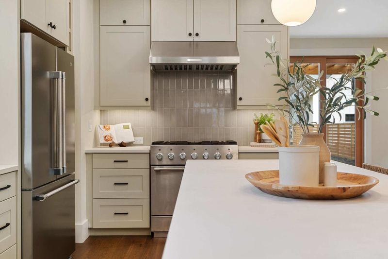 5 Quick Moves From A Dallas, Texas Home Stager In Little Time - Decor Hint Make Small But High-Impact Upgrades