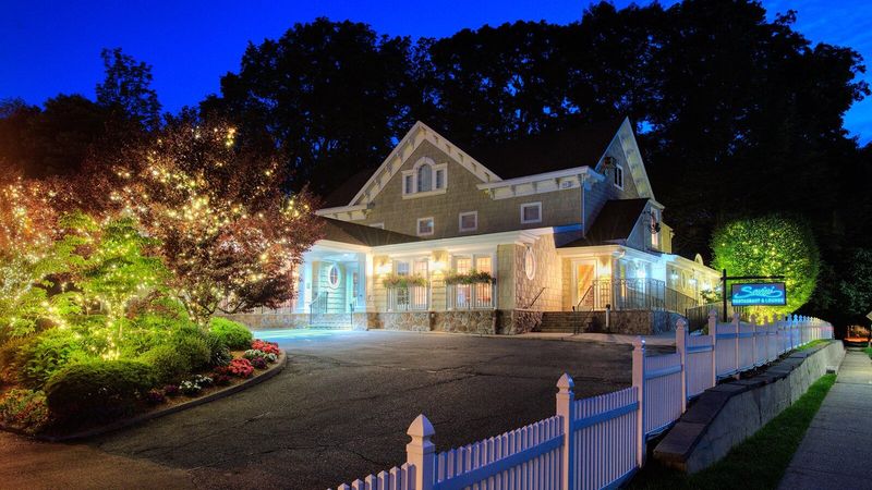 14 Best Hidden Eats In New Jersey For Food Lovers In The Know - Decor Hint Savini Restaurant – Allendale
