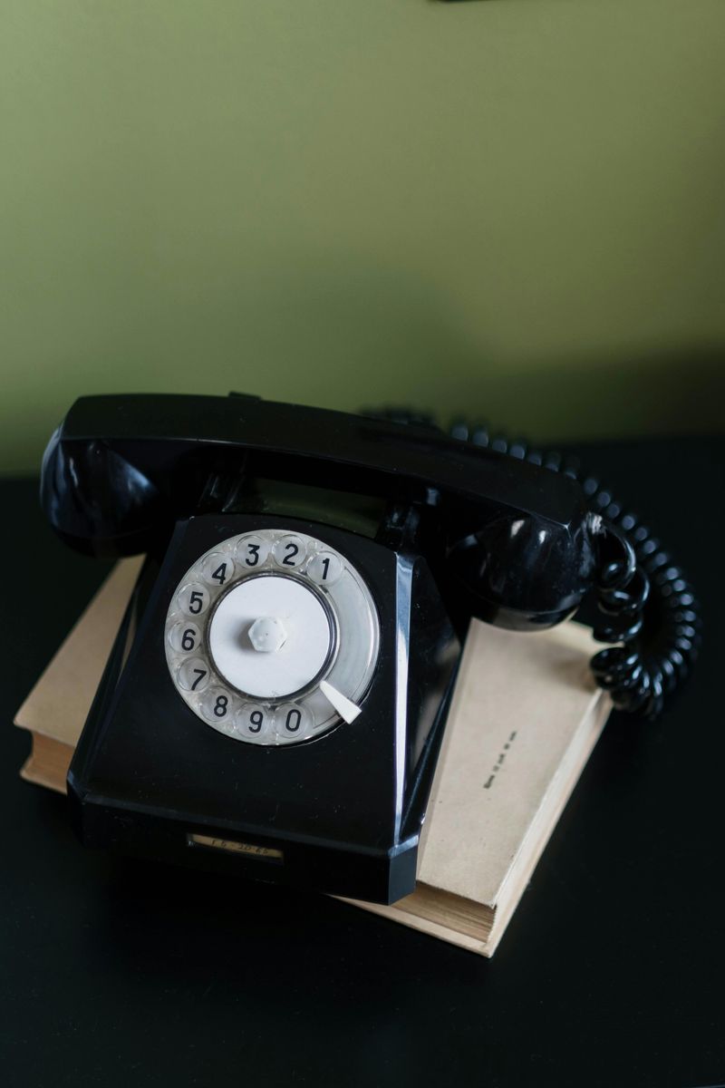 16 Iconic Home Items That Are Older Than You Think - Decor Hint Rotary Phones