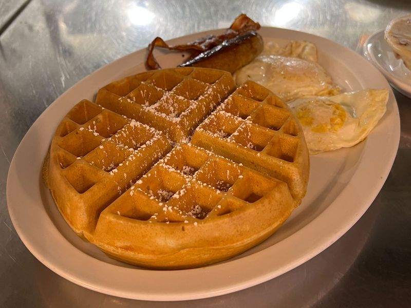 7 Small-Town Diners In Pennsylvania With Hearty Sunday Dishes - Decor Hint Diner 22