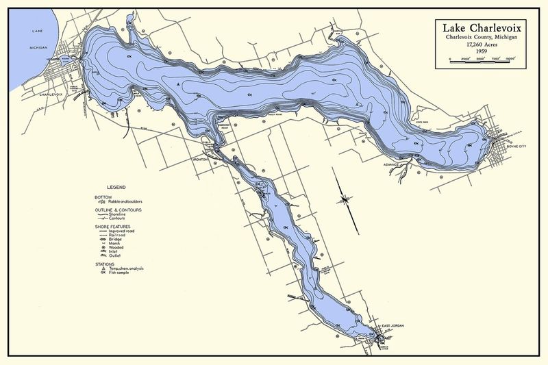 13 Key Features Defining Michigan Lakefront Cottages - Decor Hint Lake Maps Marking Special Spots