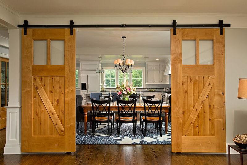 9 Arkansas Dining Rooms With Designs That Don't Quite Work - Decor Hint Excessive Use Of Barn Doors