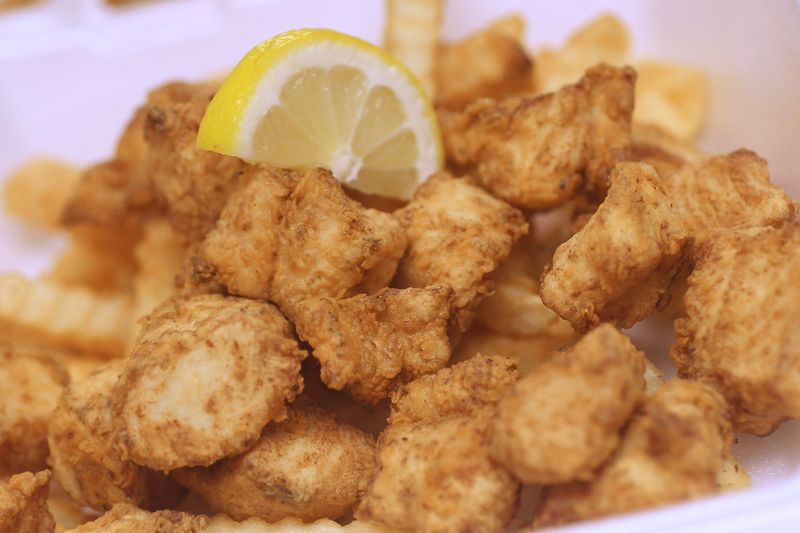 7 Controversial North Carolina Foods, Alongside 7 Beloved Classics - Decor Hint Calabash-Style Seafood: The Lightly Battered Bounty