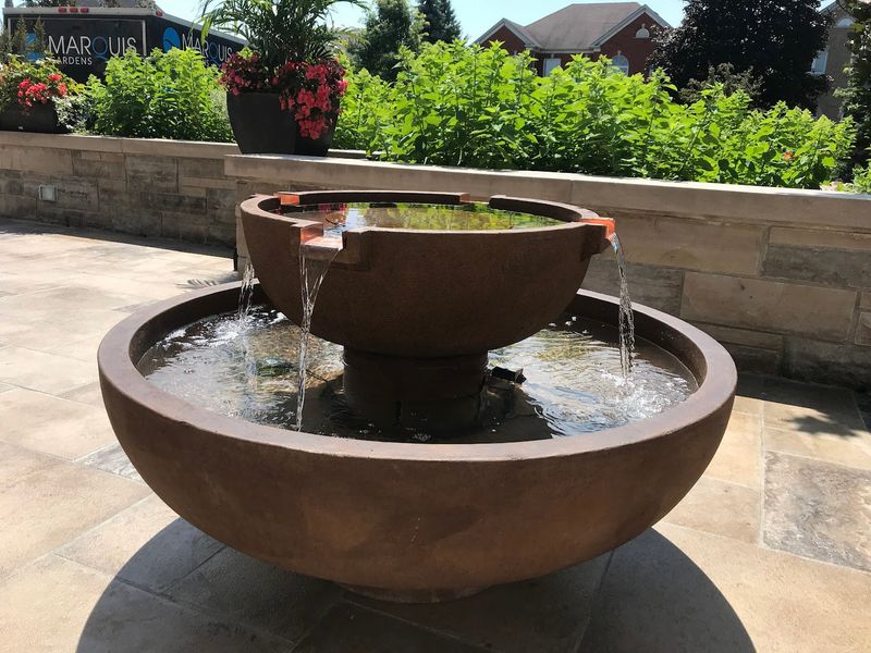 12 Nevada Courtyard Fountains That Keep Things Cool - Decor Hint Rustic Metal Bowl Fountain