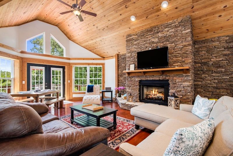 10 Michigan Basement Family Rooms Made For Laid-Back Fun - Decor Hint Four-Season Sunken Lounge