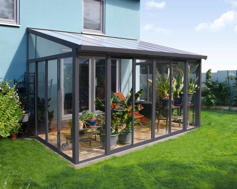 11 Arizona Patio Trends You'll Want To Skip This Year - Decor Hint Enclosed Patio Rooms Without Ventilation