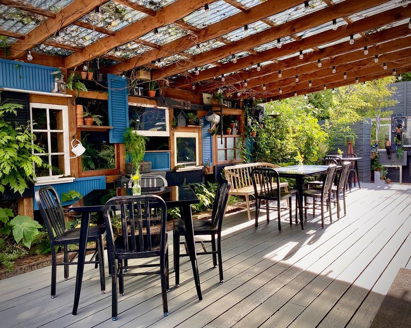 9 Hidden Oregon Brunch Spots Worth The Discovery - Decor Hint Wanda's Café + Bakery – Nehalem