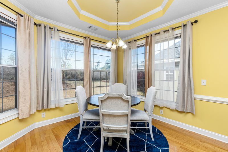 10 Creative Ways You Can Bring Blue Into Your Space - Decor Hint Patterned Area Rug