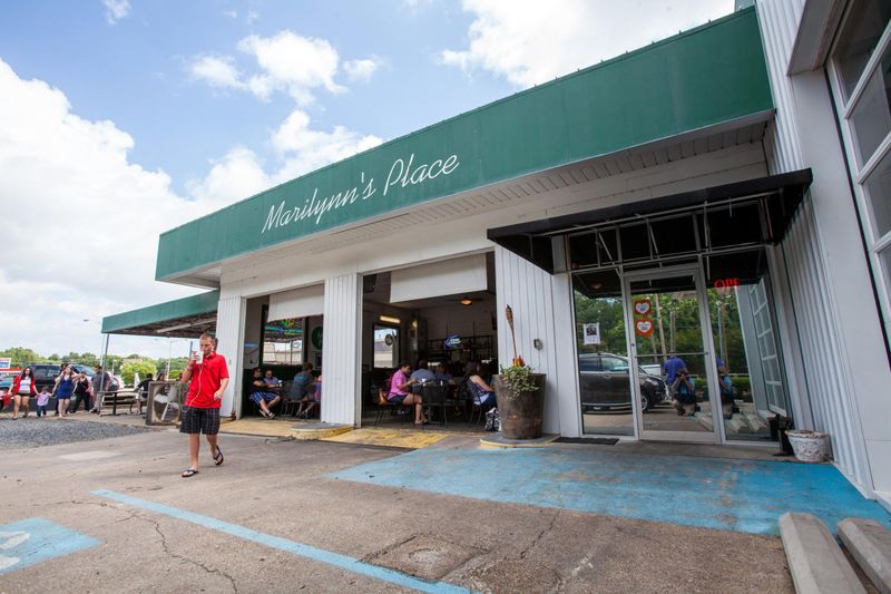 10 Legendary Louisiana Po’Boy Shops Loved By Locals - Decor Hint Marilynn's Place – Shreveport