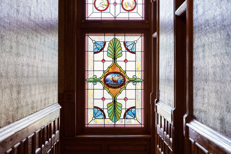 7 Outdated Looks Holding Back Chicago Bungalows - Decor Hint Stained Glass Windows