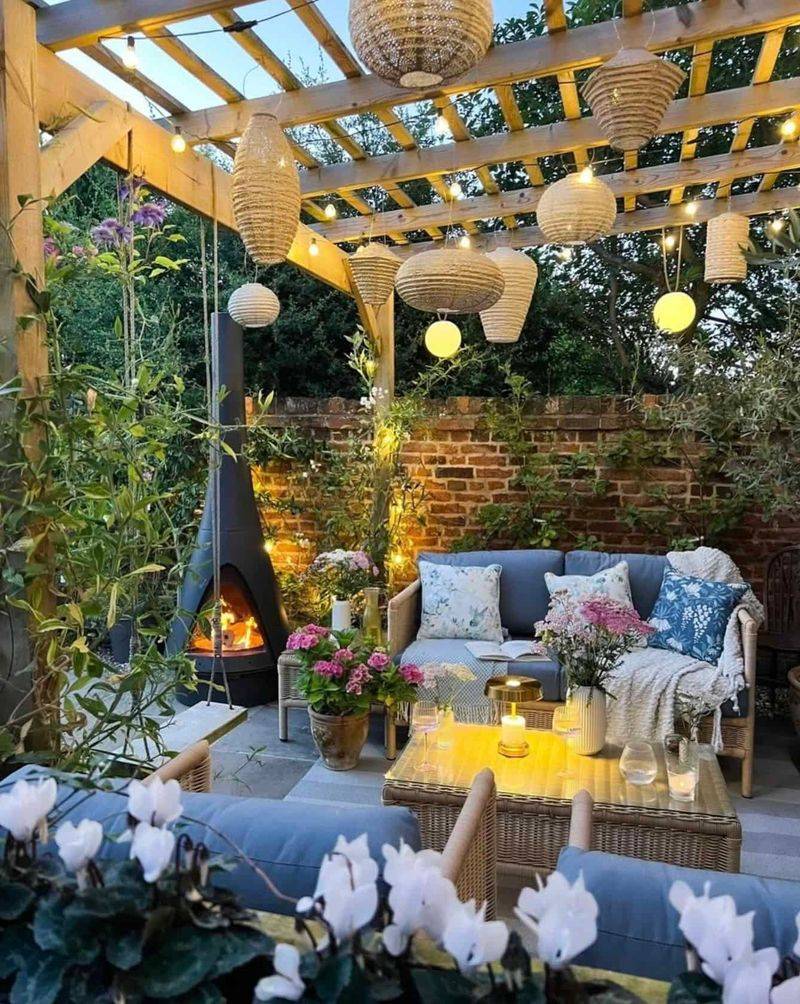 Secluded Seating Areas