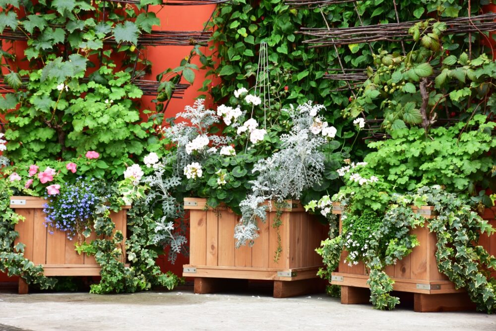 6 DIY-Friendly Weekend Ideas That Could Be Common In San Antonio Homes - Decor Hint Outdoor Planter Boxes - Decor Hint