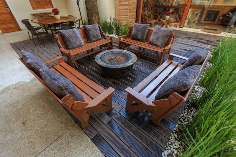 14 Simple Patio Design Ideas That Can Improve Your Outdoor Space - Decor Hint Comfortable Seating Zones