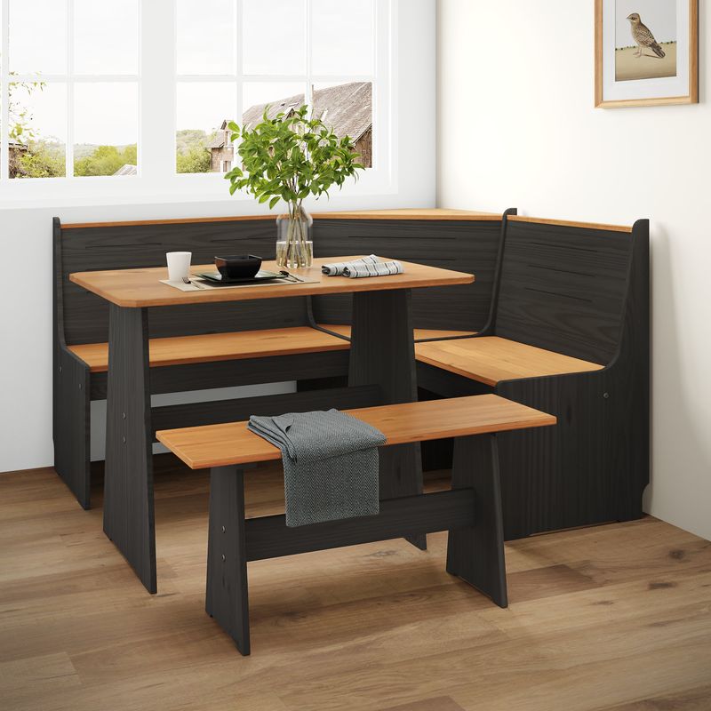 6 Georgia Dining Rooms That Miss The Mark & 6 That Feel Timeless - Decor Hint Neglected Breakfast Nook Afterthoughts