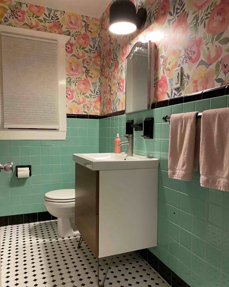 13 Bathroom Styles That Should Be Retired In California - Decor Hint Bright Neon Tiles
