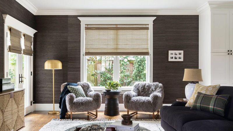 6 Georgia Wallpaper Trends That Flop & 6 That Transform a Room - Decor Hint Textured Natural Elegance