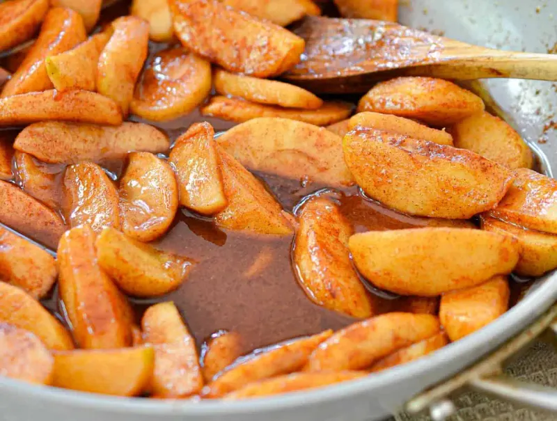 10 Virginia Country Recipes Straight From Grandma’s Recipe Box - Decor Hint Fried Apples