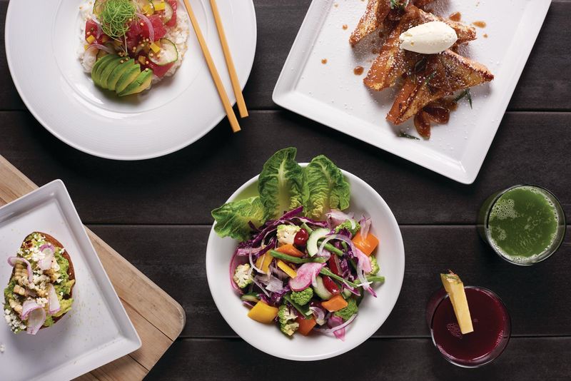 7 Late-Night Eats In Nevada That Actually Satisfy - Decor Hint Market Café Vdara – Las Vegas, NV