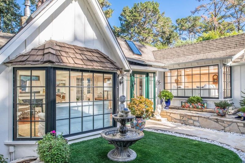 9 California Sunrooms That Bring Back Lazy Afternoons - Decor Hint Carmel Cottage Garden Sanctuary