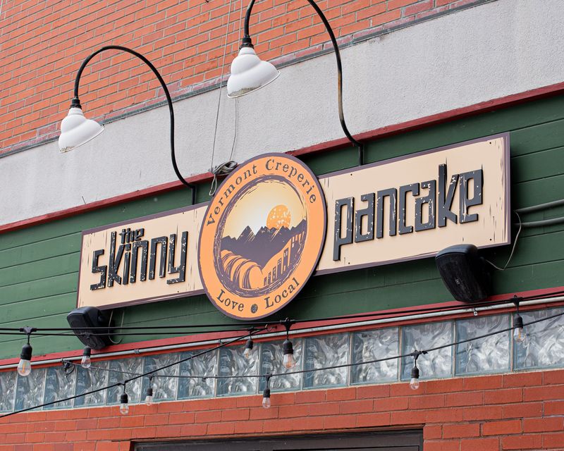 5 Must-Visit Vermont Pancake Houses Dripping with Maple Charm - Decor Hint The Skinny Pancake