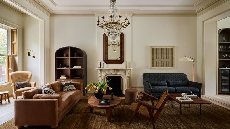 9 Paint Colors That Just Work In Brooklyn Homes And Apartments - Decor Hint Brooklyn Heights Taupe
