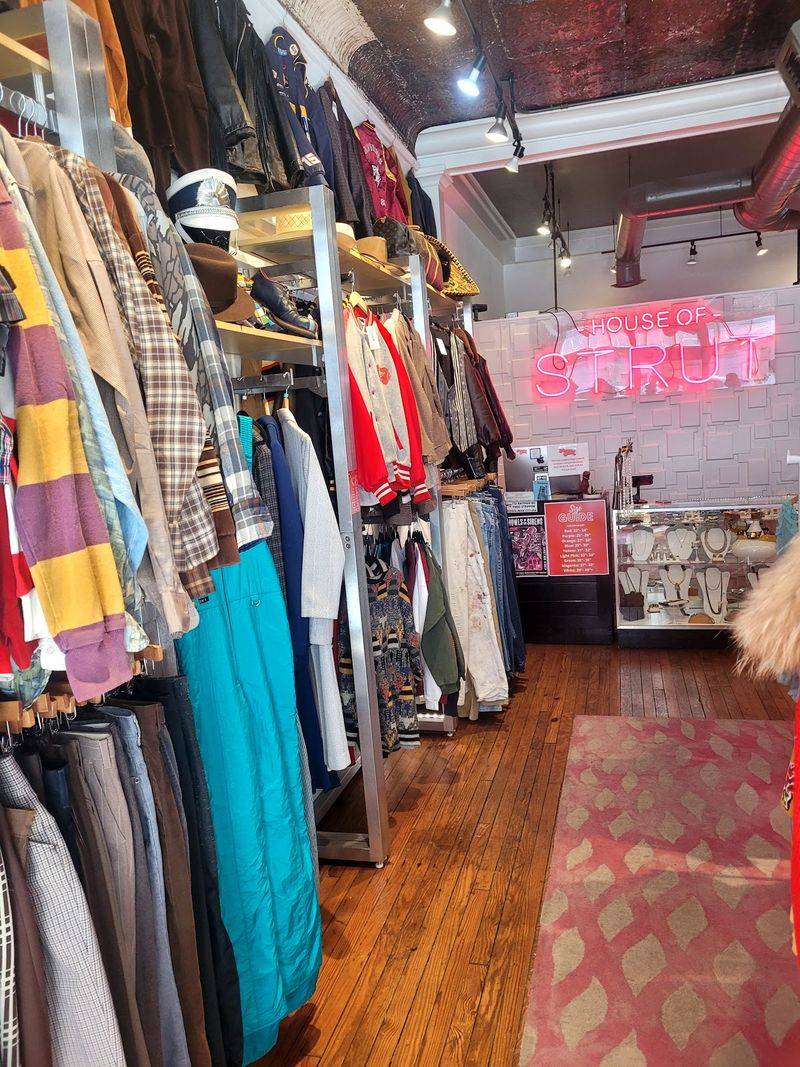 9 Savannah Vintage Shops With Real Deals - Decor Hint House of Strut
