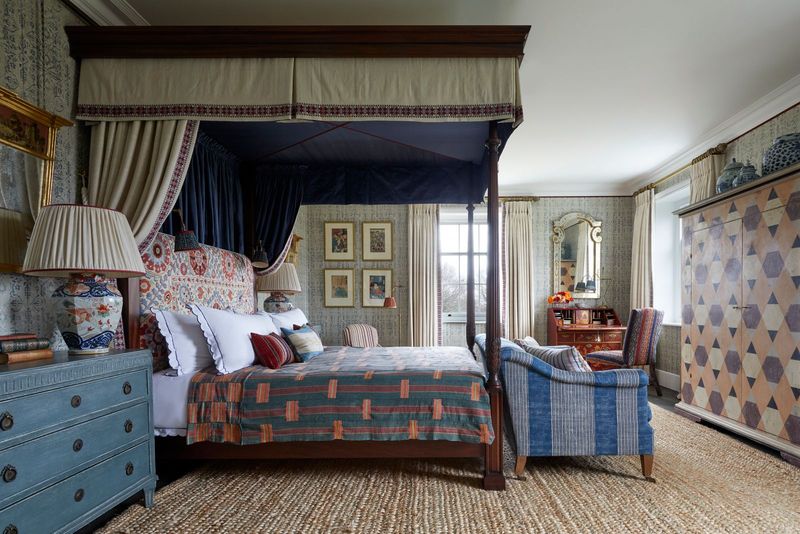 Four-Poster Beds