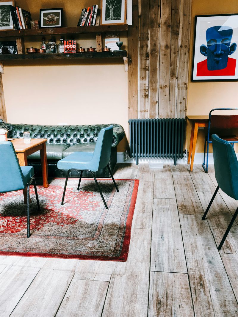 9 Living Room Choices I Avoid To Keep Style Timeless - Decor Hint Overly Themed Decor Sets