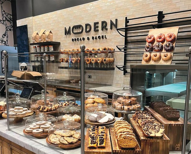 Modern Bread and Bagel: Gluten-Free Revolution