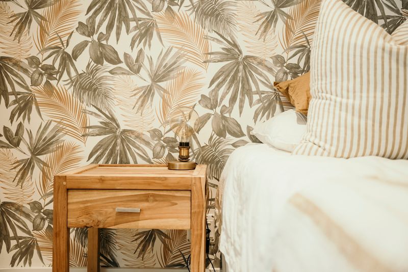 Leafy Wallpaper Accents