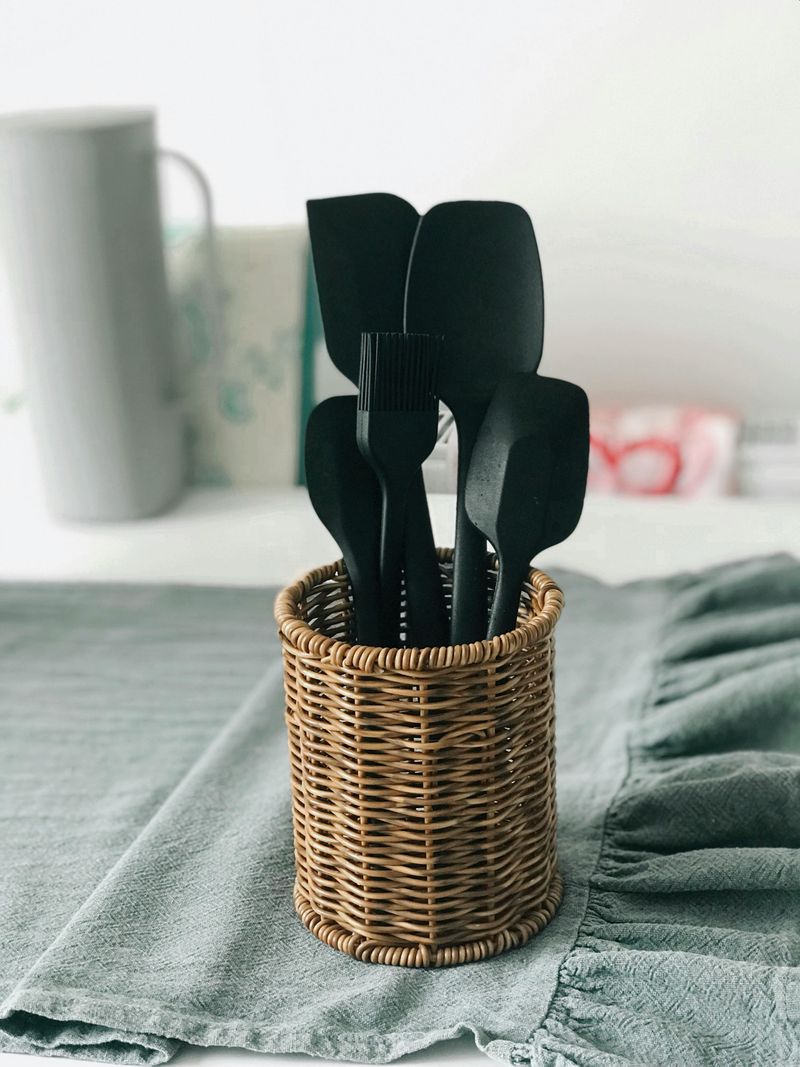 Under-Shelf Baskets