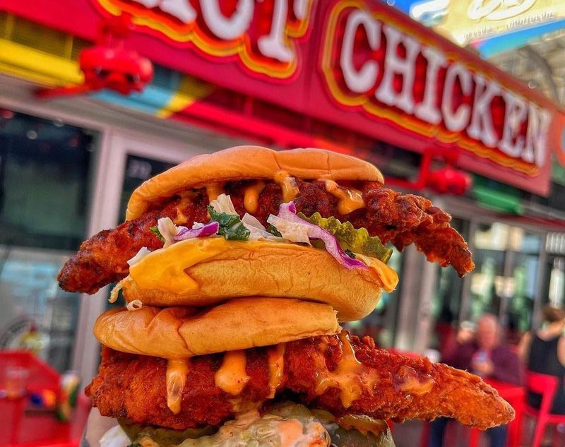 7 Chicken Chains In California That Keep Running Despite Poor Reviews - Decor Hint Dave's Hot Chicken's Instagram Illusion