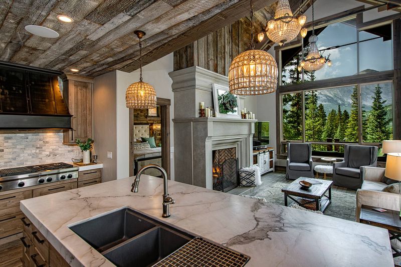 12 Colorado Kitchens Where Rustic Meets Timeless Elegance - Decor Hint Mining Town Gem in Breckenridge