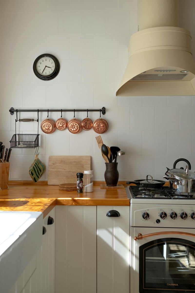 What Not To Keep On Your Kitchen Counter - Decor Hint Spice Collections