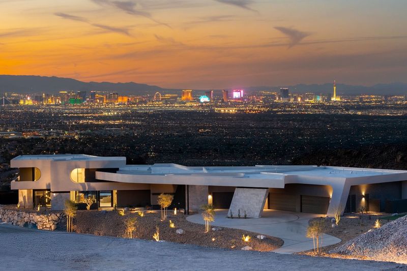 10 Nevada Desert Homes Inspired By Their Surroundings - Decor Hint Vegas Modern 001