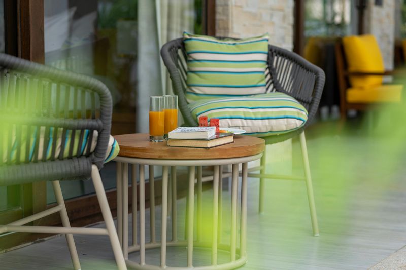 11 Ways You Can Give Your Old Home A Fresh Feel - Decor Hint Update Your Outdoor Living Space