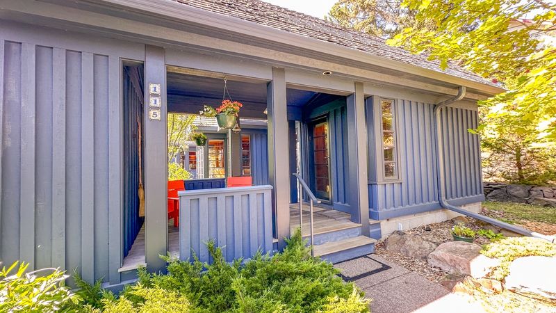 15 Minnesota Three-Season Porches Built To Last Through Long Winters - Decor Hint Sustainable Solar Sanctuary