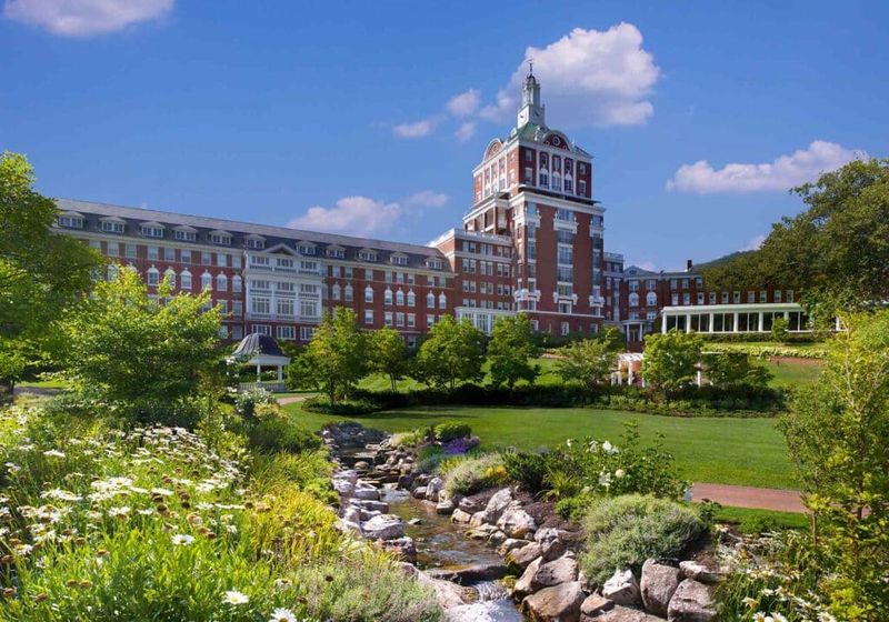 8 Virginia Cabins With Charm That Lasts Generations - Decor Hint Mountain Magic at The Omni Homestead's Creekside Cabins
