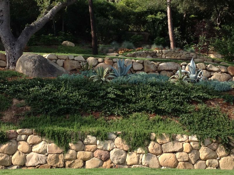 13 Pennsylvania Stone Walls That Make A Yard Feel Forever - Decor Hint Moss-Covered Heirloom Walls