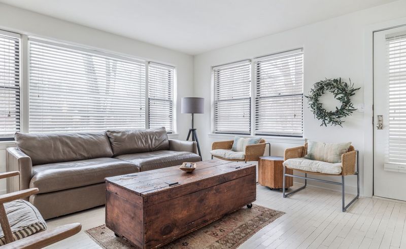 12 Michigan Lake Cottages With Interiors That Complement The Views - Decor Hint Scandinavian Simplicity on Walloon Lake