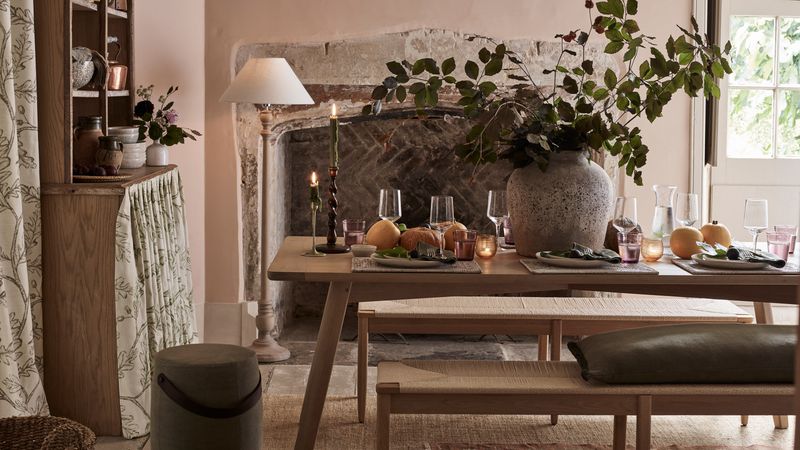 Farmhouse Tables With Matching Benches